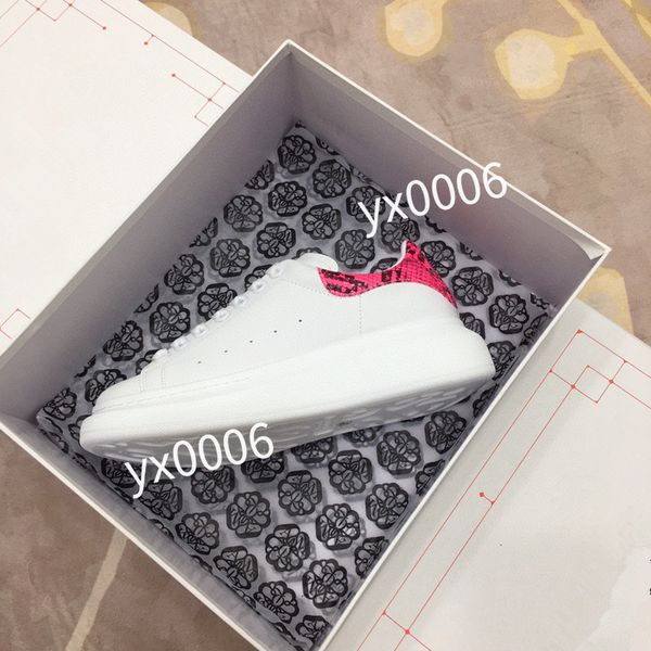 

new women classics designer sneaker casual shoes trainers dress shoes leather breathable open for change low outdoor sports sneakers, Black