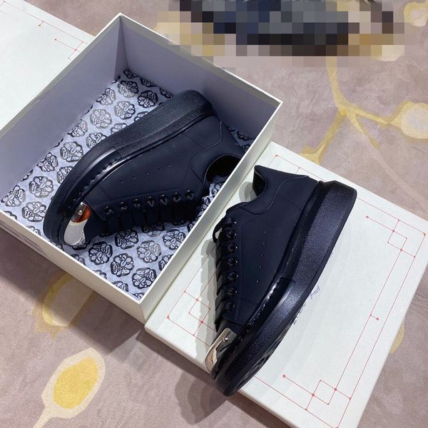 

2023new classics designer brand quality men sneaker casual shoes trainers dress shoes mens leather breathable open for change low outdoor sp, Black