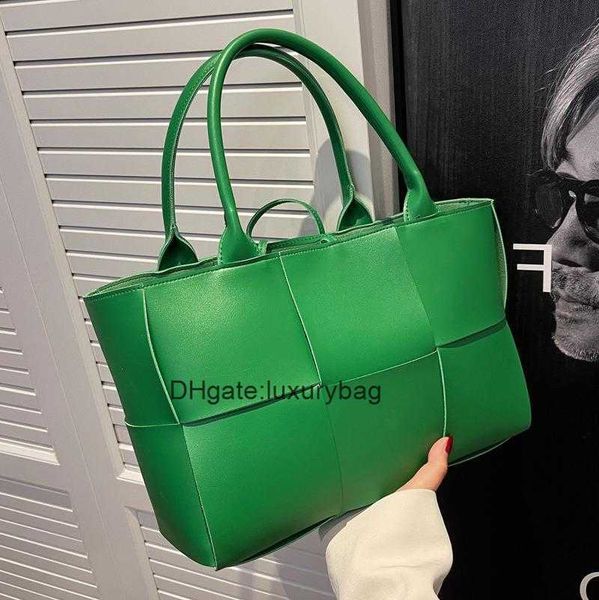 

aaaaabotteg uneta jodie mini teen intrecciato big bag fashionable shoulder bag women's bag large capacity versatile portable tote bag