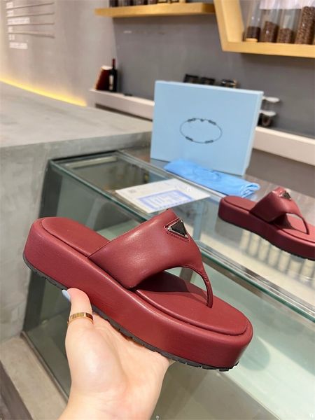 

fashion wedge heels slippers designer luxurious women flip flops summer thick bottom sandals platform slippers soft beach shoes non-slip sli, Black