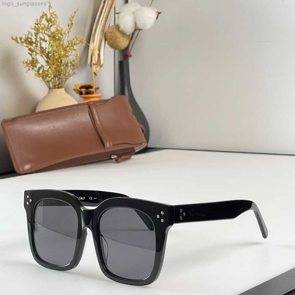 

41076 new fashion sunglasses with uv protection for men and women vintage square frame popular come with case classic sunglasses, White;black