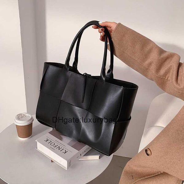

aaaaabotteg uneta jodie mini teen intrecciato leisure simple fashion large capacity textured coarse knitted handheld shoulder shopping bag
