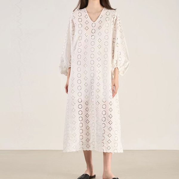 

2023 designer summer dress design sense lantern sleeves lace v-neck loose cotton hollow out dress women designer robbes clothing, Black;gray