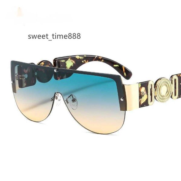 

fashion men's and women's designer brand sunglasses woman luxury personalized modern integrated goggles accessories theme glasses, White;black