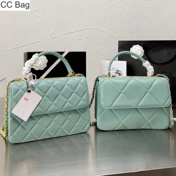 

cc bag 9a 22p calfskin leather trendy bags handle quilted matelasse handbag chain cross body shoulder classic flap large capacity famous des, White