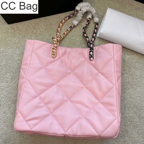 

cc bag 9a 23s womens classic 19 calfskin totes bag plaid quilted hardware gold and silver stitched chain handbags designer luxury ladies lar, White