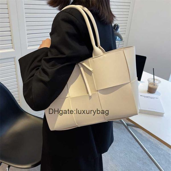 

aaaaabotteg uneta jodie mini teen intrecciato women's large capacity shoulder bag woven tote large bag shopping bag fashion versatile h