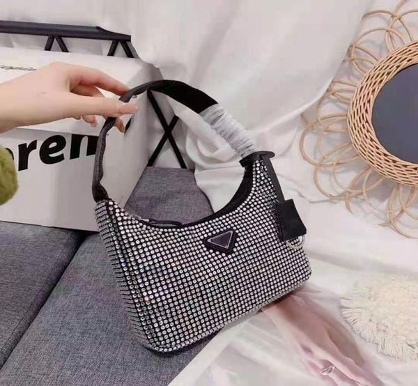

luxury 2021 brand outdoor bags0123456789101112136287686