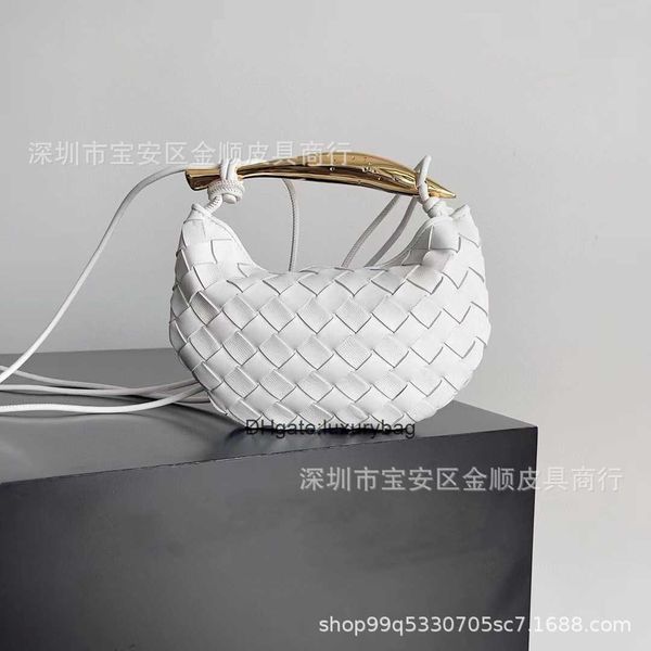 

aaaaabotteg uneta jodie mini teen intrecciato handheld basket bag sheepskin woven women's bag metal handle single shoulder bag crossbod