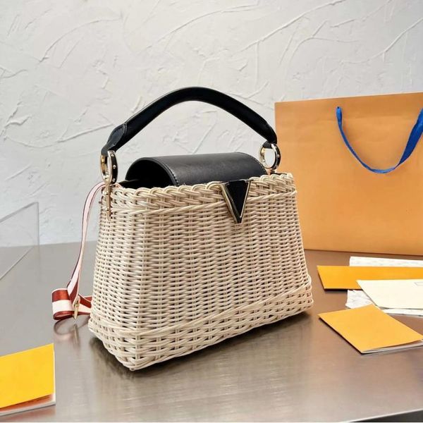 

designer beach bag tote bag handbag fashion luxury high quality grass woven bags crossbody bags essential for summer beach party, Brown edge