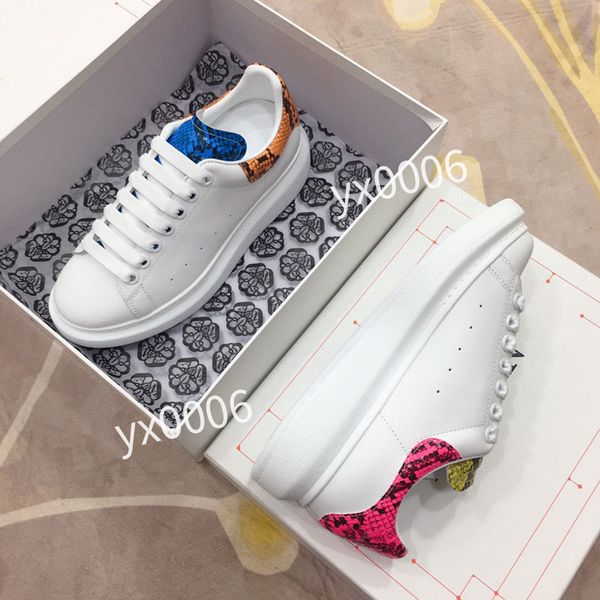 

new womens classics designer sneaker casual shoes trainers dress shoes leather breathable open for change low outdoor sports sneakers, Black