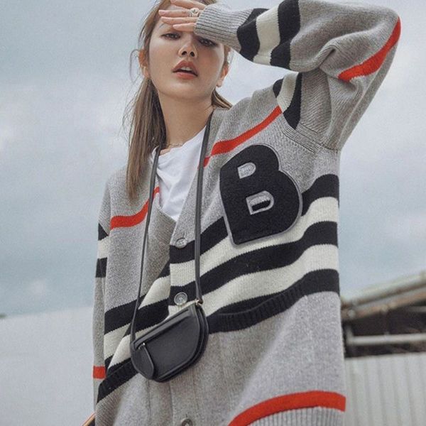 

women's knitted 2023striped cardigan knitted cardigan coat designer new loose all-match sweater women's long-sleeved knitted sweat, White