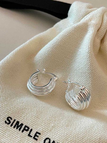 

small group earrings style daily high-end fashion miss same style earrings, Golden