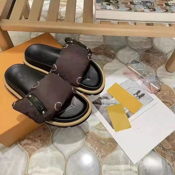 

platform designer pool pillow slides slippers for mens women comfort sunset flat mules easy-to-wear style scuff front strap luxury casual lo, Black