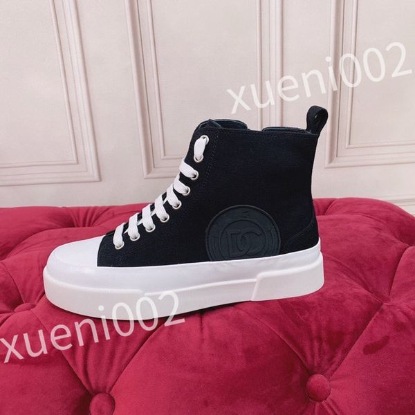 

2023 new casual shoes women designer travel leather lace-up sneaker fashion lady flat running trainers letters woman shoe, Black