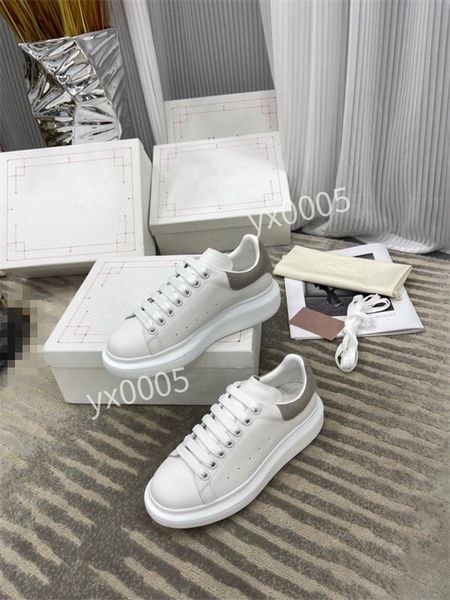 

2023r brand women quality classics flat sneaker casual shoes leather white letter overlays fashion platfnorm sneakers, Black