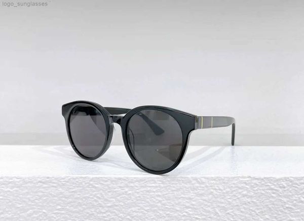 

womens sunglasses for women men sun glasses mens fashion style protects eyes uv400 lens with random box and case 0638, White;black