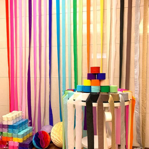 

decorative colorful wrinkles, paper rolls, wedding celebrations, birthday parties, background walls, decoration, flower drawing, paper rolls