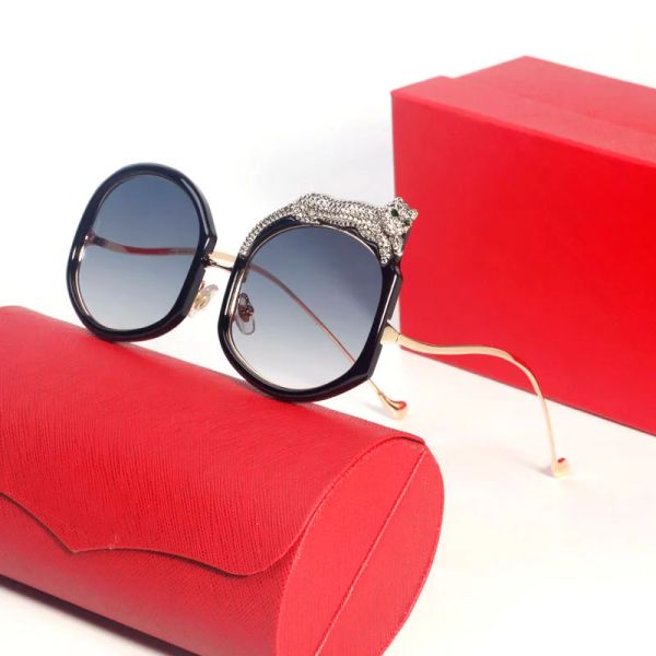 

new resin designer sunglasses women multi-color lens luxury sun glasses animal diamond metal mirror leg sunglasses fashion durable carti gla, White;black