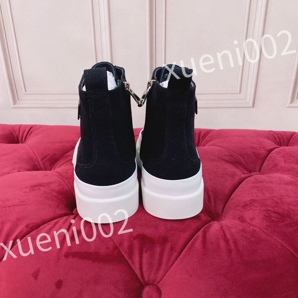 

2023 casual shoes women designer travel leather lace-up sneaker fashion lady flat running trainers letters woman shoe, Black
