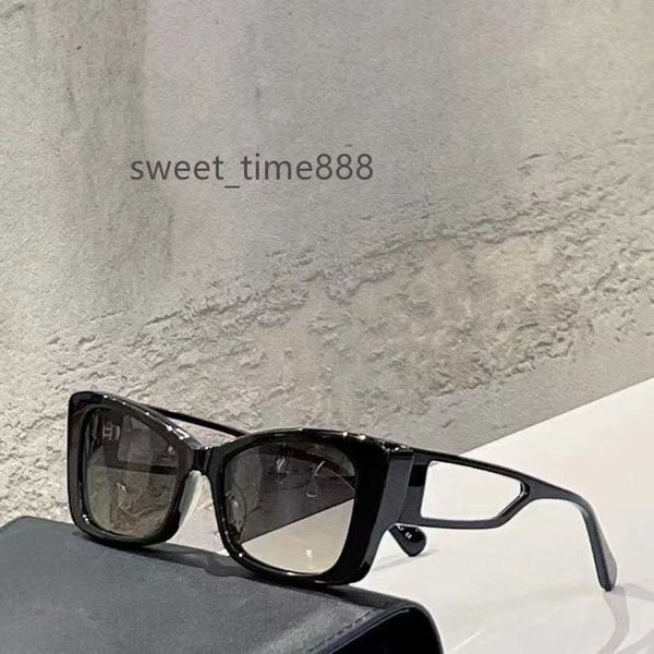 

womens sunglasses for women men sun glasses mens 5430 fashion style protects eyes uv400 lens with case, White;black