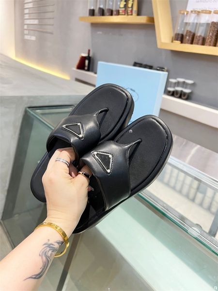 

designer thick sole wedges flip flops for women 2023 summer luxurious clip platform sandals woman non-slip beach slippers girls outdoor slid, Black