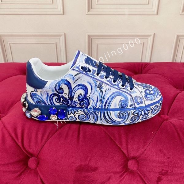 

new fashion men classics designers sneakers camouflage casual shoes stylist shoes checkered studded flats mesh fashion trainers, Black