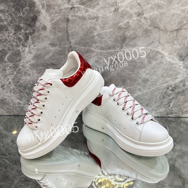 

designer mens women quality classics flat sneaker casual shoes leather white letter overlays fashion platfnorm sneakers, Black