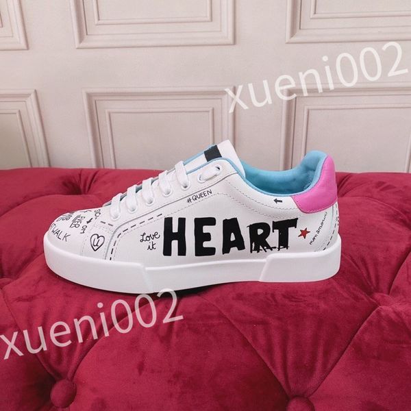

new luxury designer classic men's sports shoes women's youth fashion travel shoes men's and women's retro fashion casual, Black