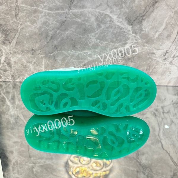 

new designer mans quality classics flat sneaker casual shoes leather white letter overlays fashion platfnorm sneakers, Black