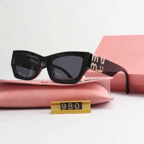 

luxury miu sunglasses for men women retro large frame glasses outdoor tourism street shoot sun protection designer sunglasses, White;black