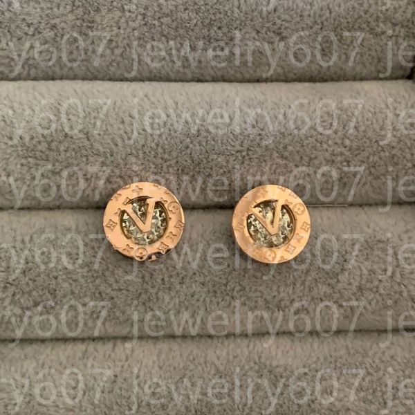 

stylish women's fashion earrings designer alphabet stud vintage ring pendant women's engagement earrings gift giving, Golden