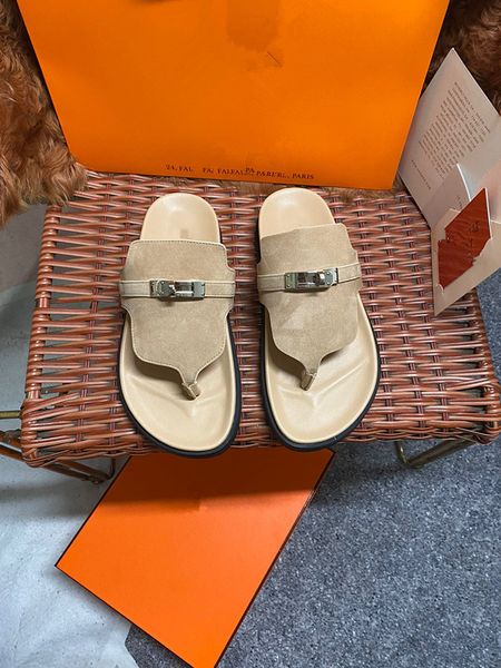 

new designer sandals rubber thick soled gear hollow baotou ladies casual heightening buckle roman tide outdoor beach sandal with box 0605, Black