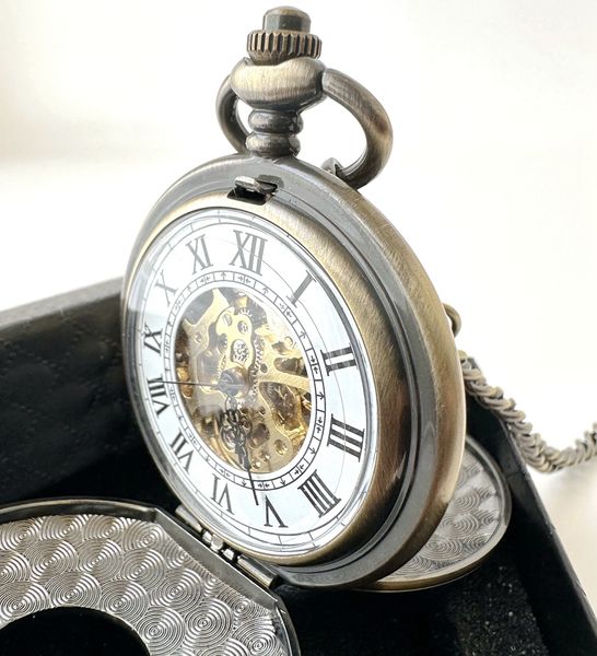 

retro hand wind double side roman mechanical pocket watches, Slivery;golden