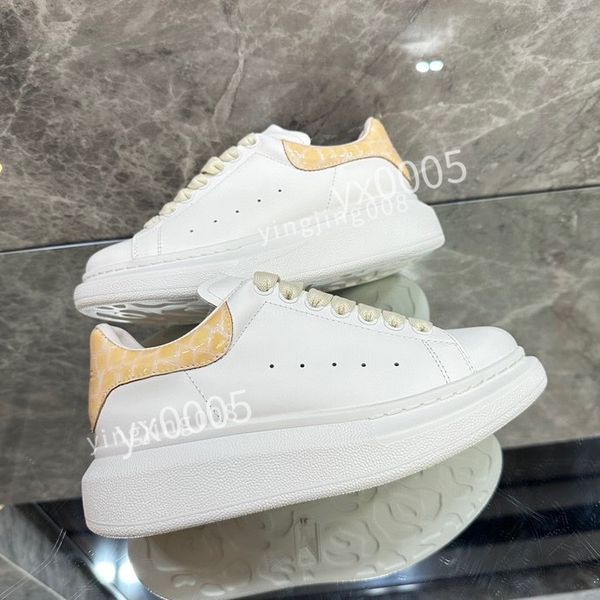 

2023new designer men quality classics flat sneaker casual shoes leather white letter overlays fashion platfnorm sneakers, Black
