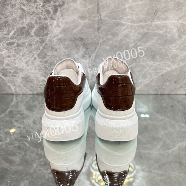 

2023new designer men women quality classics flat sneaker casual shoes leather white letter overlays fashion platfnorm sneakers, Black