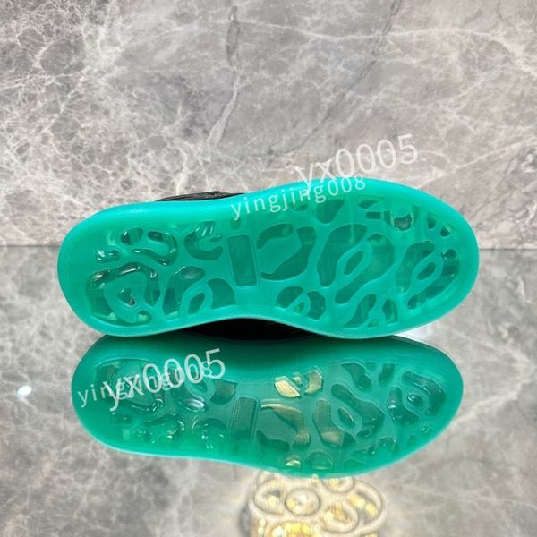 

2023new designer woman quality classics flat sneaker casual shoes leather white letter overlays fashion platfnorm sneakers, Black