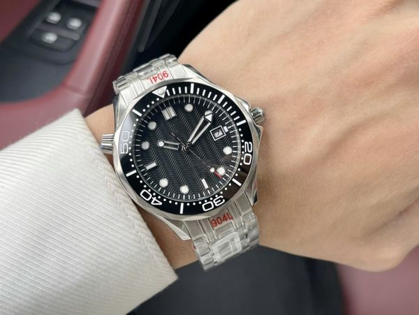 

upgraded, men's watch, equipped with a new automatic mechanical movement, 316l steel case, 316 steel five-bead bracelet, boutique, Slivery;golden