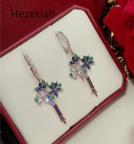 

hezekiah s925silver pink flowers personalized fashion earrings luxury and nobility queen temperament ladies earrings dance party6865704, Golden