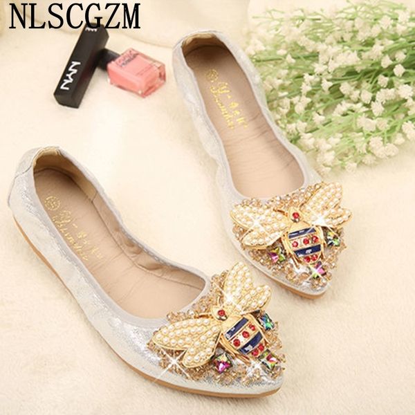 

2023 fashion women leather casual shoes woman flats slip on shoes for women barefoot shoes crystal loafers women harajuku zapato, Black