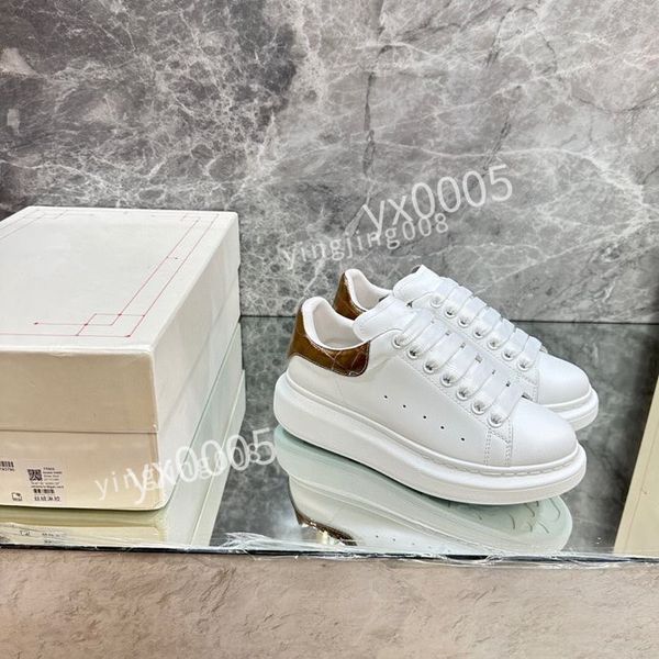 

2023r men quality classics flat sneaker casual shoes leather white letter overlays fashion platfnorm sneakers, Black