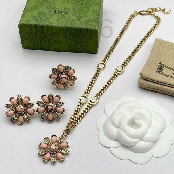 

strands, strings designer twisted piece chain double g flower rhinestone necklace earrings brass fashion versatile dp7l, Black