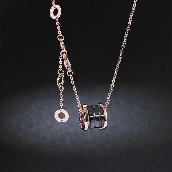 

classic designer jewelry women's black rose gold pendant women's clavicle chain package man18k gold designer necklace girl gift, Silver
