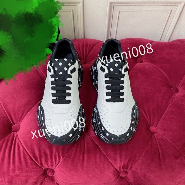 

womens classics brand casual shoes leather lace-up sneaker running trainers letters woman shoes flat printed gym sneakers2023, Red;white