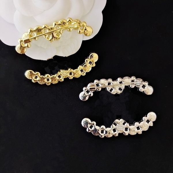 

emed stamp pins womens designer brooch colorful flower gold plated special offer mens brand letter inlay crystal rhinestone jewelry, Gray