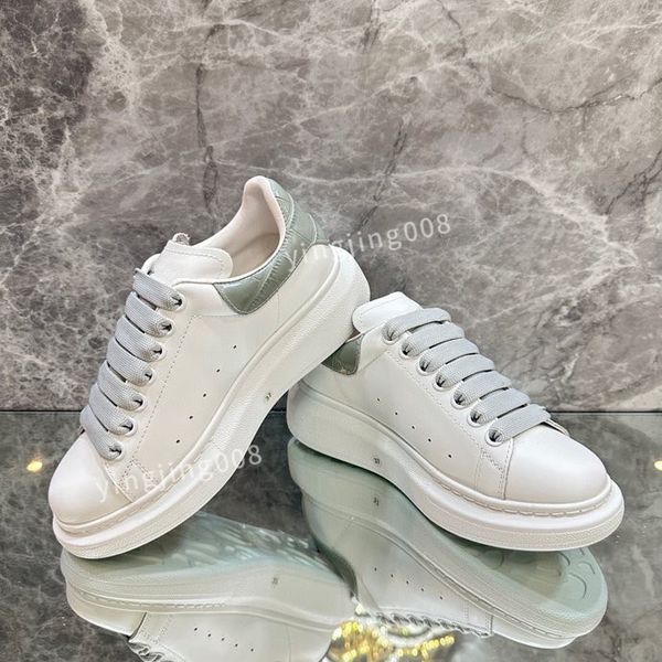 

classics luxury designer tennis shoes canvas canvas shoes green and red web stripe rubber sole stretch cotton low platform sneaker2023, Black