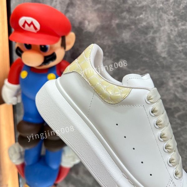 

new classics luxury designer mans tennis shoes canvas man canvas shoes green and red web stripe rubber sole stretch cotton low platform snea, Black