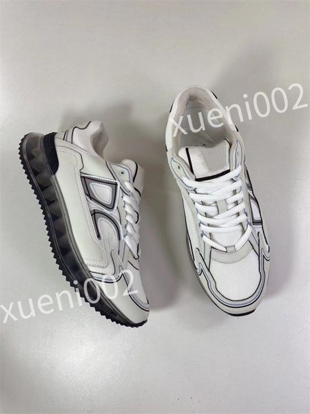 

2023 luxurys fashion designer shoes lightweight lace-up breathable casual sneakers business leisure walking loafers, Black