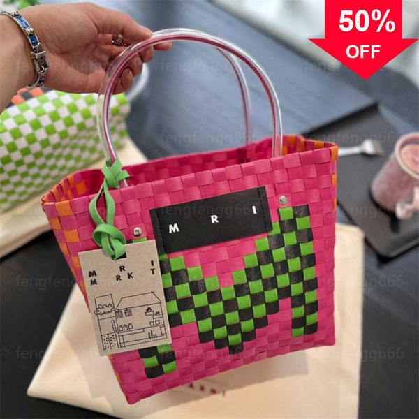 

2022 new style plastic vegetable basket woven bag online red portable beach
