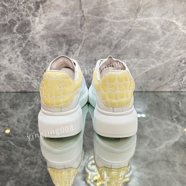 

2023new classics luxury designer mans tennis shoes canvas man canvas shoes green and red web stripe rubber sole stretch cotton low platform, Black